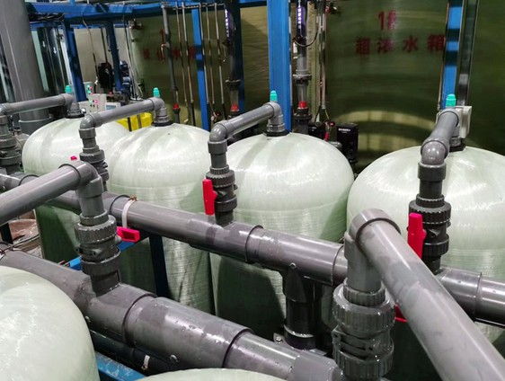 氟材料高纯水设备二级RO与EDI主机现场照片
